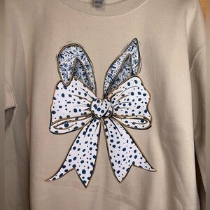 Gildan Cream Sweatshirt with White and Navy Polka Dot Bow